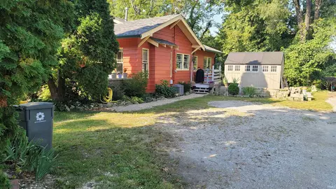 1502 S College Ave, Bloomington, IN 47403