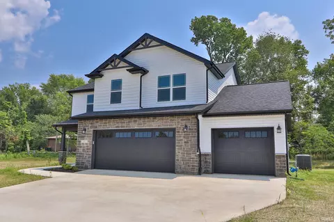 Exterior - 232 Vine St, Delphi, IN 46923 photo 3 of 10