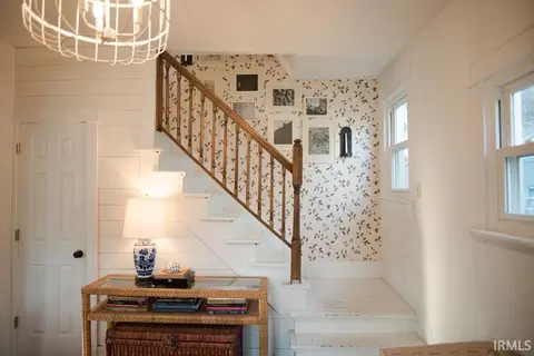 Entry Way - 228 E Central Ave, Bluffton, IN 46714 photo 1 of 1