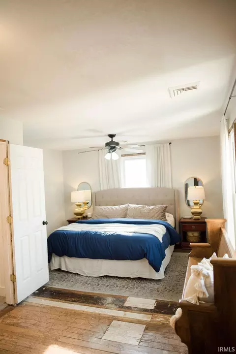 Bedroom - 228 E Central Ave, Bluffton, IN 46714 photo 1 of 2