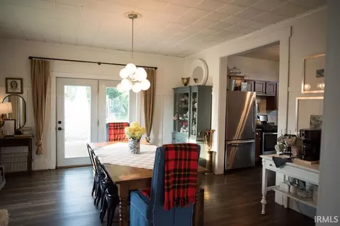 Dining - 228 E Central Ave, Bluffton, IN 46714 photo 1 of 1