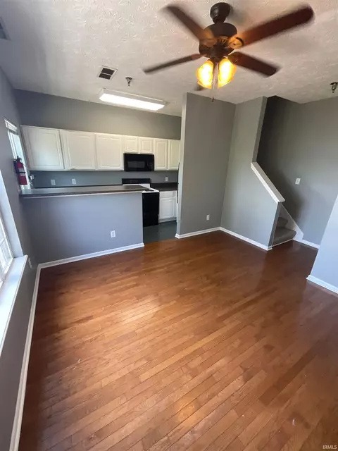 Living - 126 E 6th St, Bloomington, IN 47408 photo 1 of 3