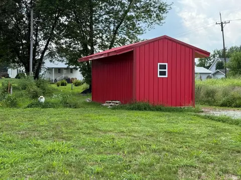 2 NW 8th St, Linton, IN 47441