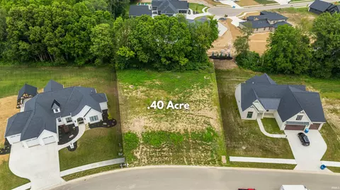495 E Basalt Dr, Huntertown, IN 46748