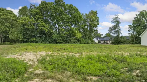495 E Basalt Dr, Huntertown, IN 46748 photo 7