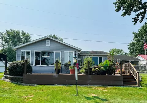 11446 S Park Rd, Kewanna, IN 46939