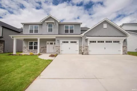 1858 Petit Dr, West Lafayette, IN 47906