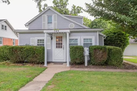 Exterior - 543 E Tenth St, Mount Vernon, IN 47620 photo 1 of 5