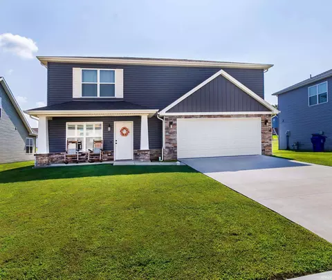 15201 Shakespeare Dr, Evansville, IN 47725