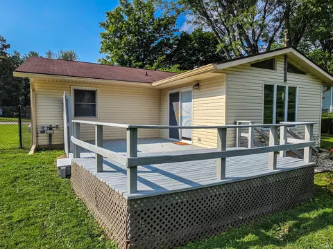 Exterior - 1324 E Allendale Dr, Bloomington, IN 47401 photo 6 of 12