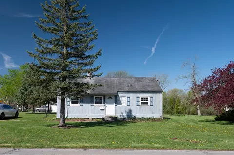 1406 Reckeweg Rd, Fort Wayne, IN 46804