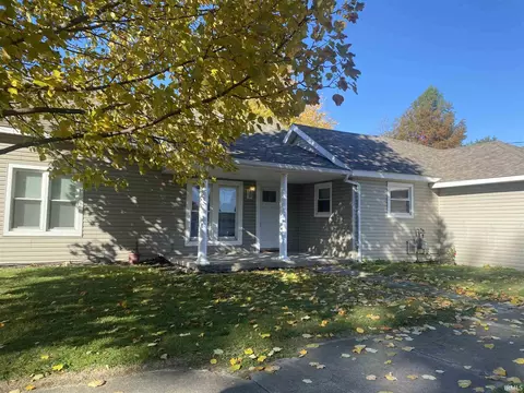 220 S Main St, Sharpsville, IN 46068