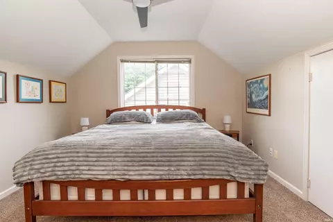 Bedroom - 1709 E Durham Dr, Bloomington, IN 47401 photo 5 of 6