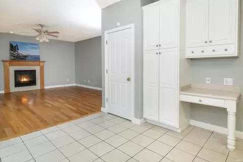 3900 E Breckenmore Dr, Bloomington, IN 47401 photo 10