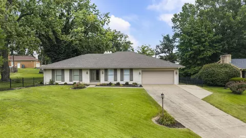 113 Montclair Ct, Evansville, IN 47715