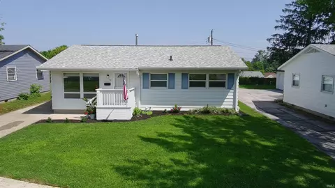 120 Collins Dr, Lafayette, IN 47904