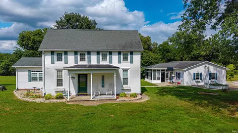 7105 New Harmony Rd, Evansville, IN 47720