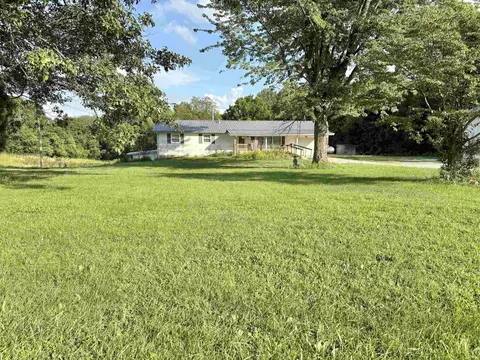 6556 N Windmill Rd, Bicknell, IN 47512 photo 1