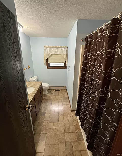 Bath - 102 Jack Ct, Odon, IN 47562 photo 1 of 3