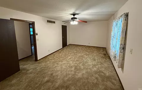 Bedroom - 102 Jack Ct, Odon, IN 47562 photo 1 of 5