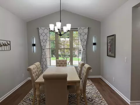 3628 E Tamarron Dr, Bloomington, IN 47408 photo 3