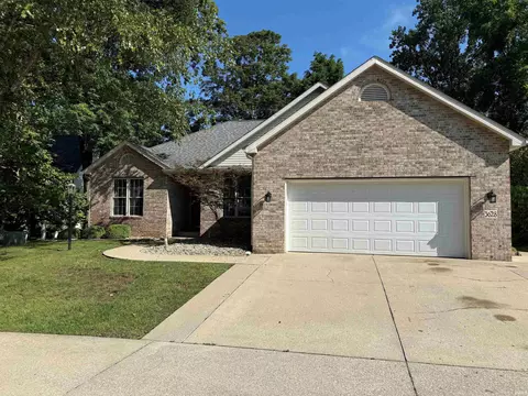 3628 E Tamarron Dr, Bloomington, IN 47408 photo 1