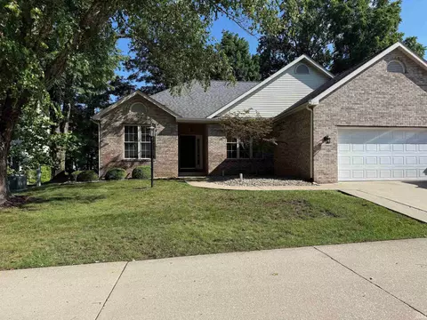 3628 E Tamarron Dr, Bloomington, IN 47408 photo 6