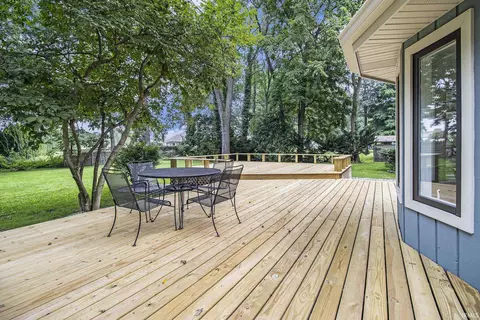 Exterior - 30137 Fox Run Trl, Granger, IN 46530 photo 4 of 6