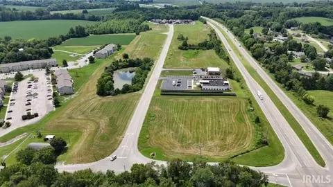 7 S Vail St, Princeton, IN 47670
