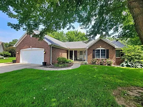 1502 Brookfield Ct, Goshen, IN 46526