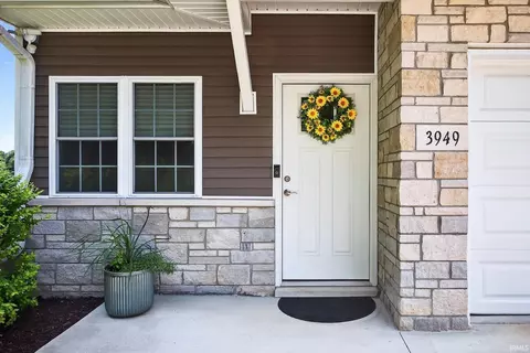 3949 S Cramer Cir, Bloomington, IN 47401 photo 1