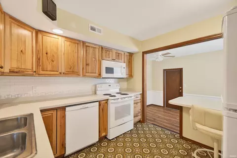 4102 W Curry Ct, Bloomington, IN 47403 photo 18