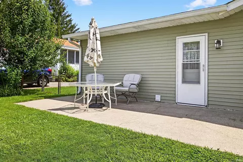 4102 W Curry Ct, Bloomington, IN 47403 photo 28