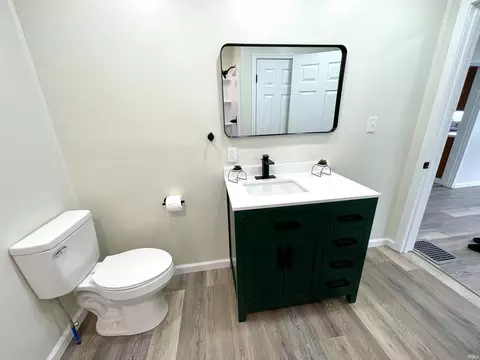 504 S Maple St, Bicknell, IN 47512 photo 9