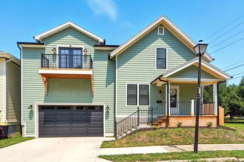 1318 Jones St, Fort Wayne, IN 46802