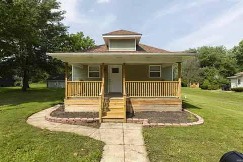 421 N Grandview Ave, South Bend, IN 46619