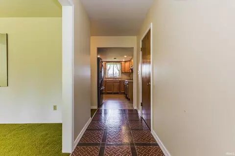 2900 E Kendall Ln, Muncie, IN 47303 photo 8