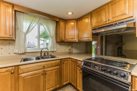 2900 E Kendall Ln, Muncie, IN 47303 photo 13