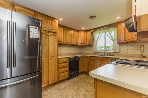 2900 E Kendall Ln, Muncie, IN 47303 photo 11