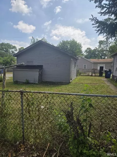 5177 Connecticut St, Gary, IN 46409 photo 4
