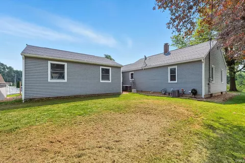 507 W State St, Ashley, IN 46705 photo 26