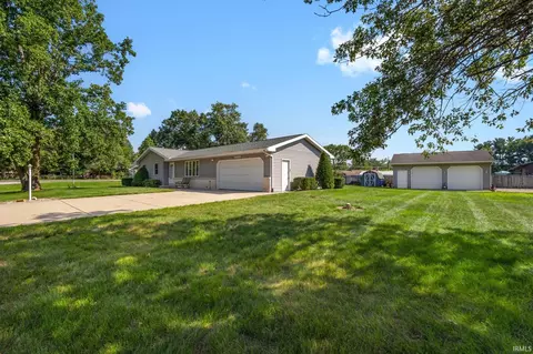 27560 Joy Dr, North Liberty, IN 46554