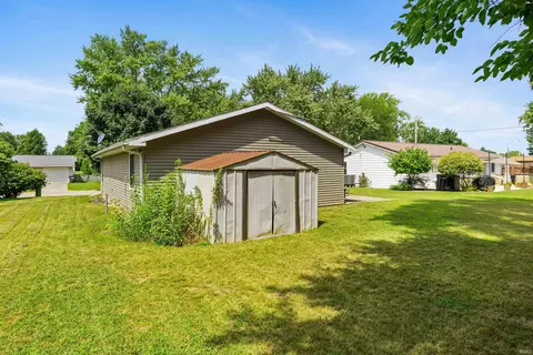 314 Hillside Dr, Lagrange, IN 46761 photo 21