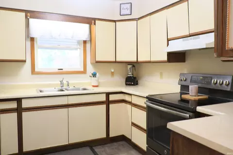 Kitchen - 10320 E Pleasant View Ln, Celestine, IN 47521 photo 2 of 3