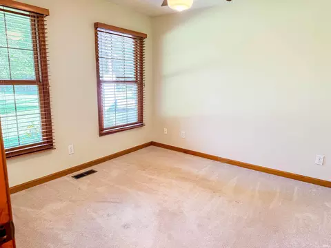 512 Thompson Ln, Mitchell, IN 47446 photo 8