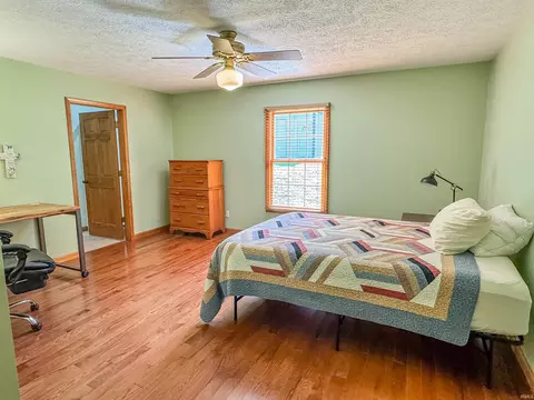 512 Thompson Ln, Mitchell, IN 47446 photo 13