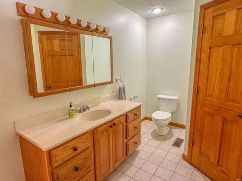 512 Thompson Ln, Mitchell, IN 47446 photo 16