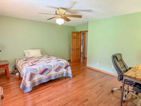 512 Thompson Ln, Mitchell, IN 47446 photo 14