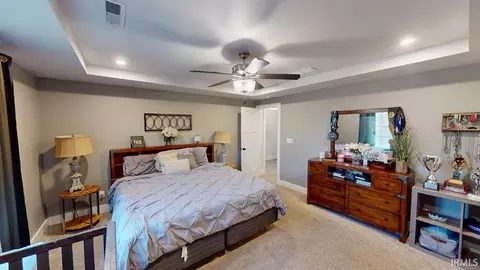 Bedroom - 504 Ridgeway Ct, Ferdinand, IN 47532 photo 2 of 4