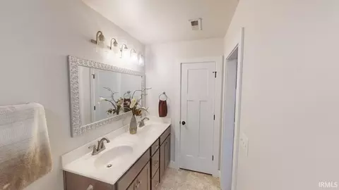 Entry Way - 504 Ridgeway Ct, Ferdinand, IN 47532 photo 4 of 4